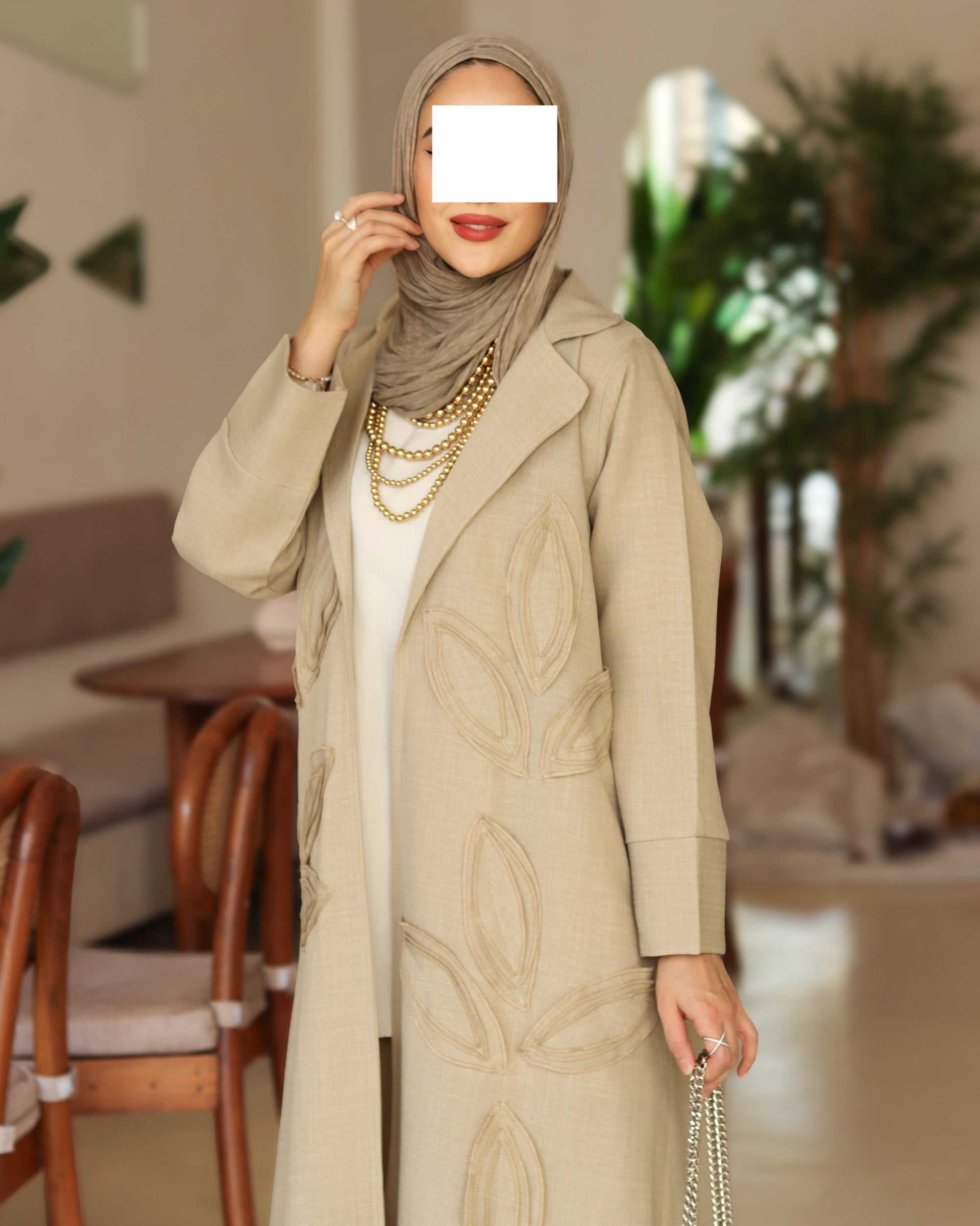 Textured Leaf Chamois Coat Set – Beige