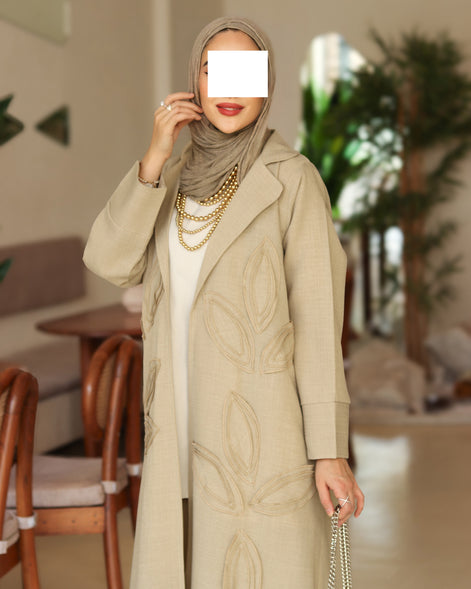 Textured Leaf Chamois Coat Set – Beige