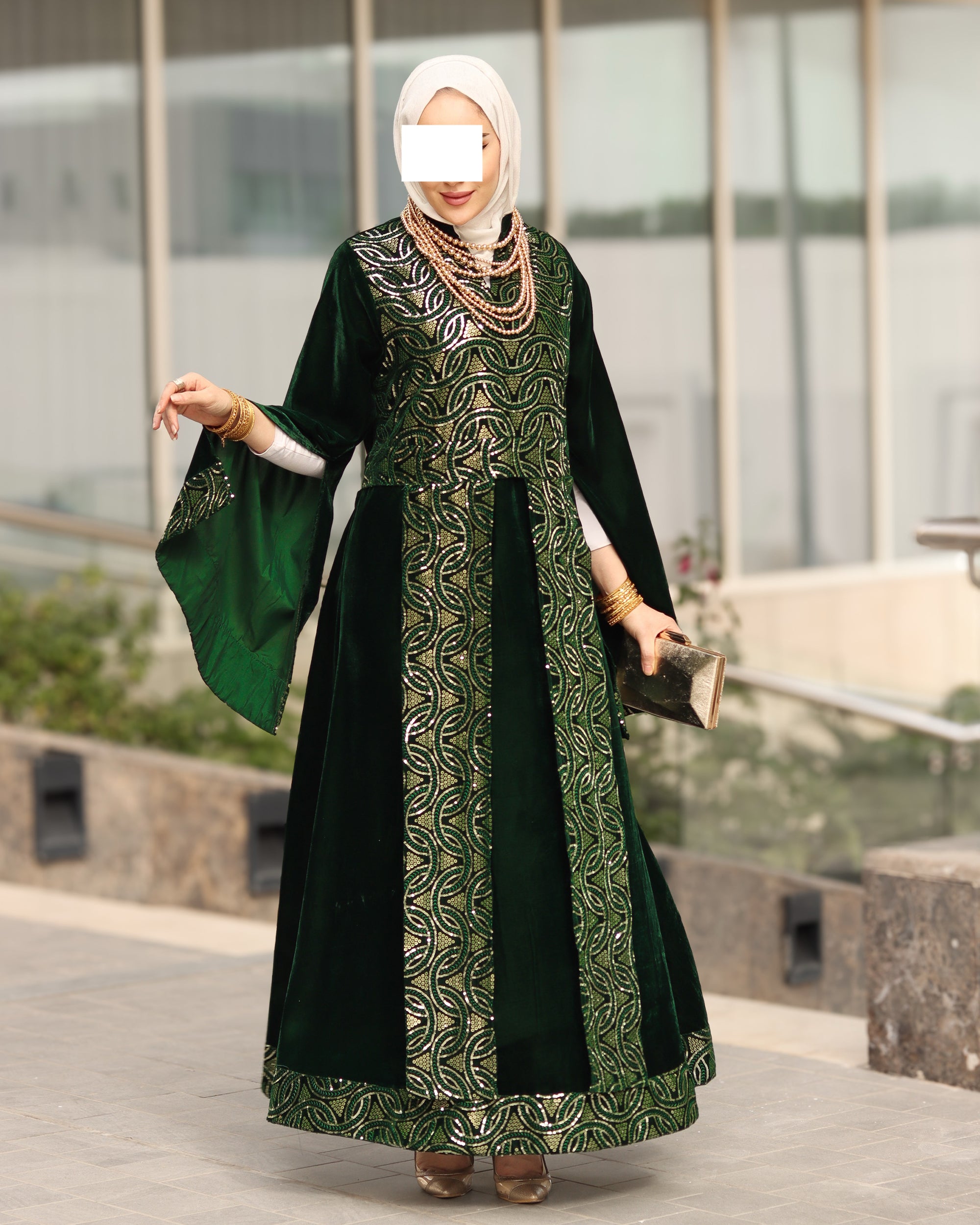 Embroidered Velvet Daraa – Emerald Green