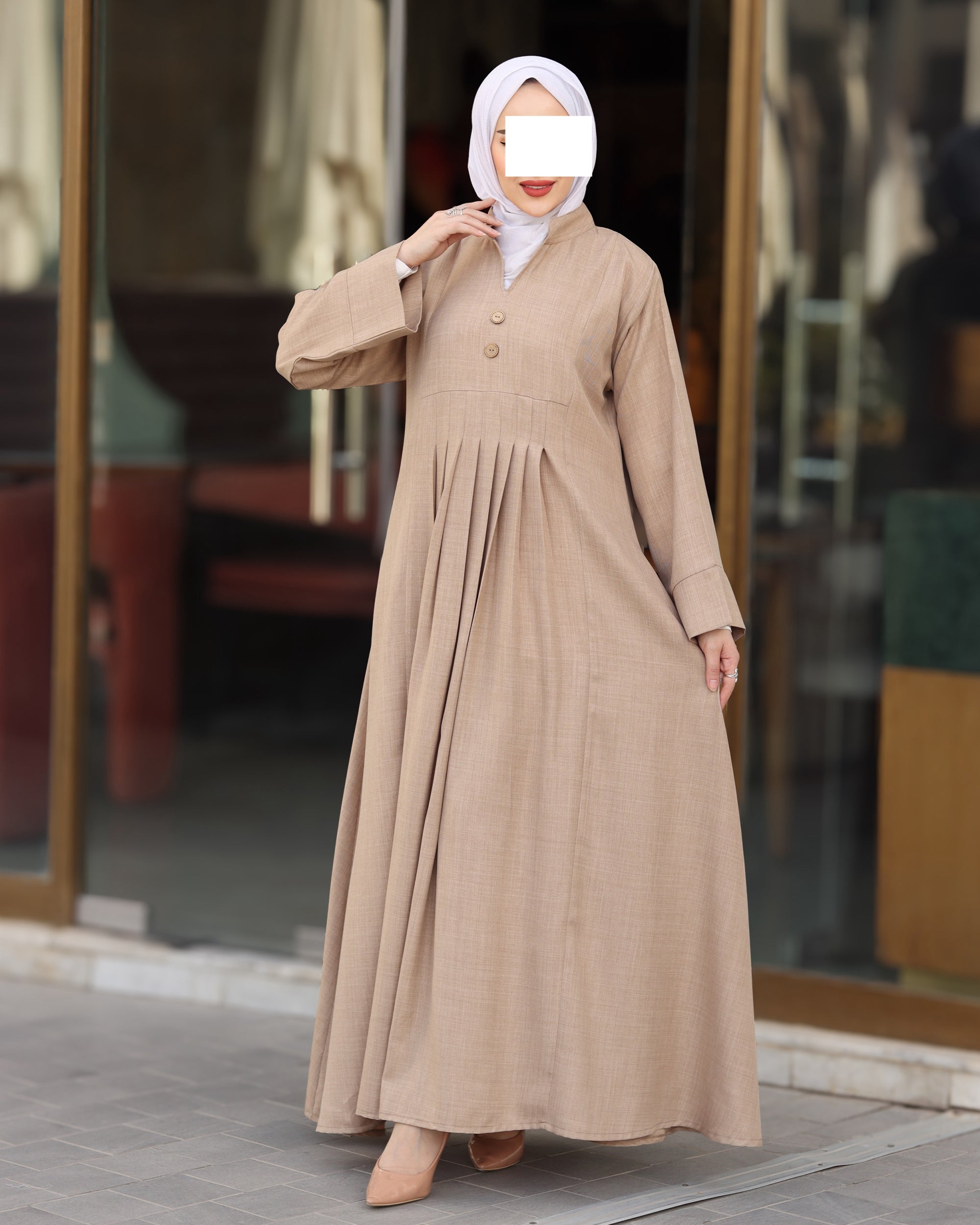 Pleated Linen Nafnouf – Sand Beige