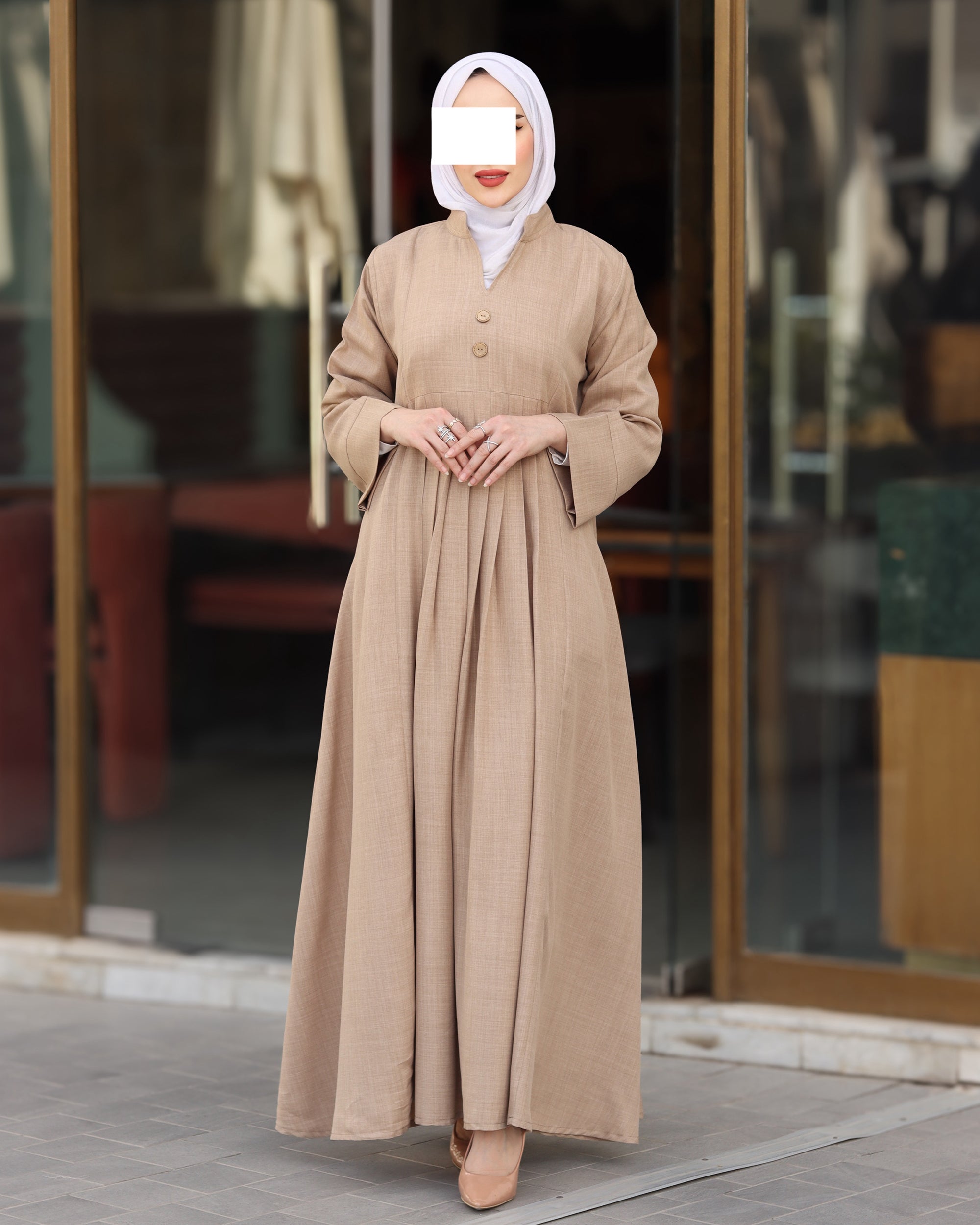 Pleated Linen Nafnouf – Sand Beige