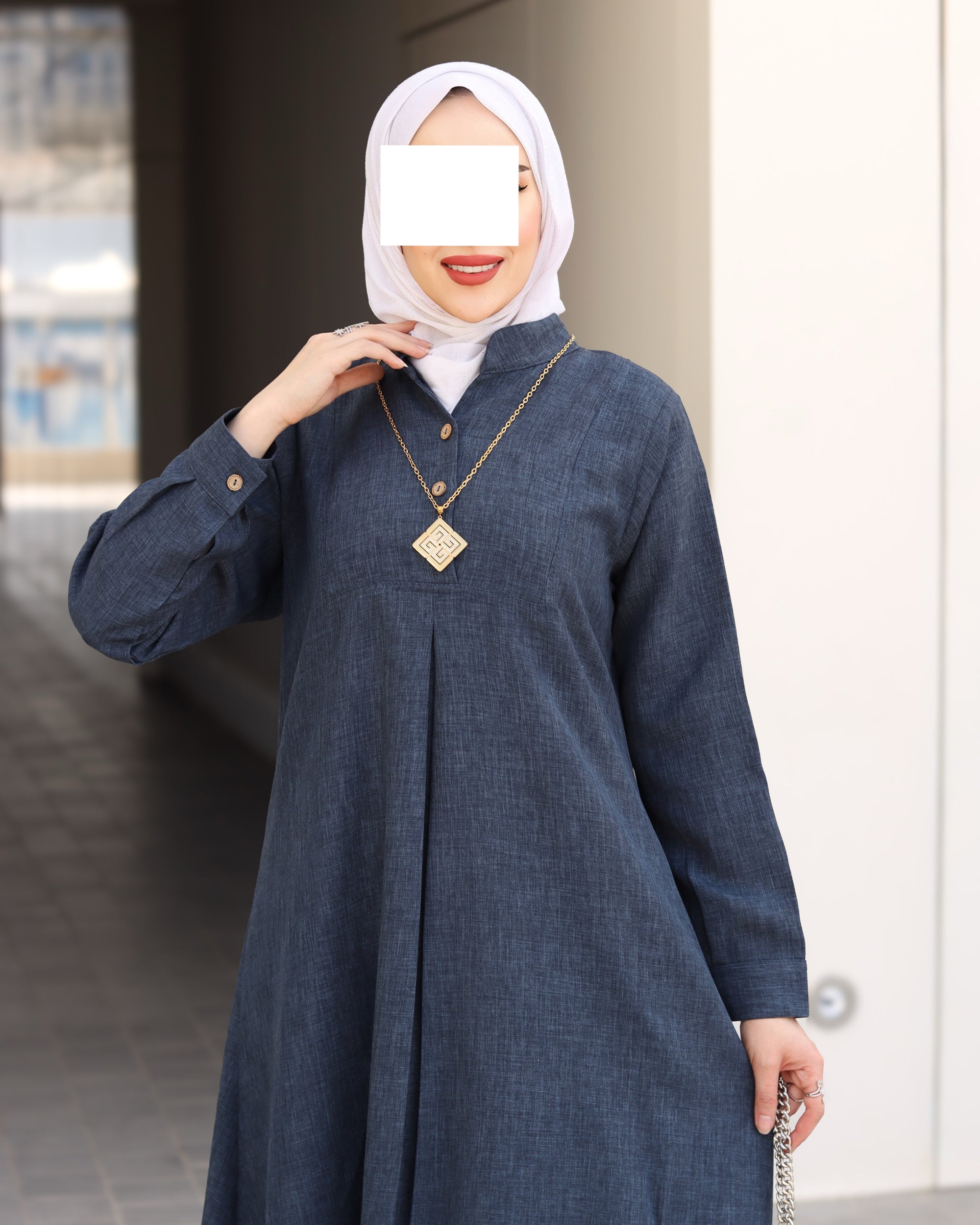 Pleated Linen Nafnouf – Deep Denim Blue