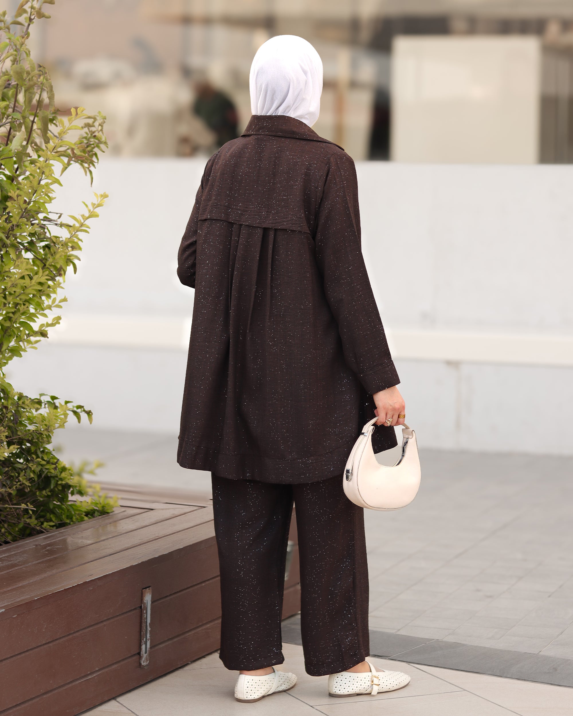 Shimmer Linen Suit – Espresso Brown